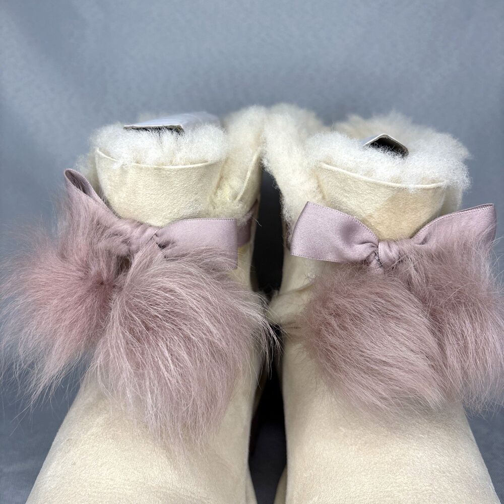 Womens 8 Ugg Boots Gita Powder Cream Purple Pompoms Gorgeous Coquette RARE! - Picture 8 of 15